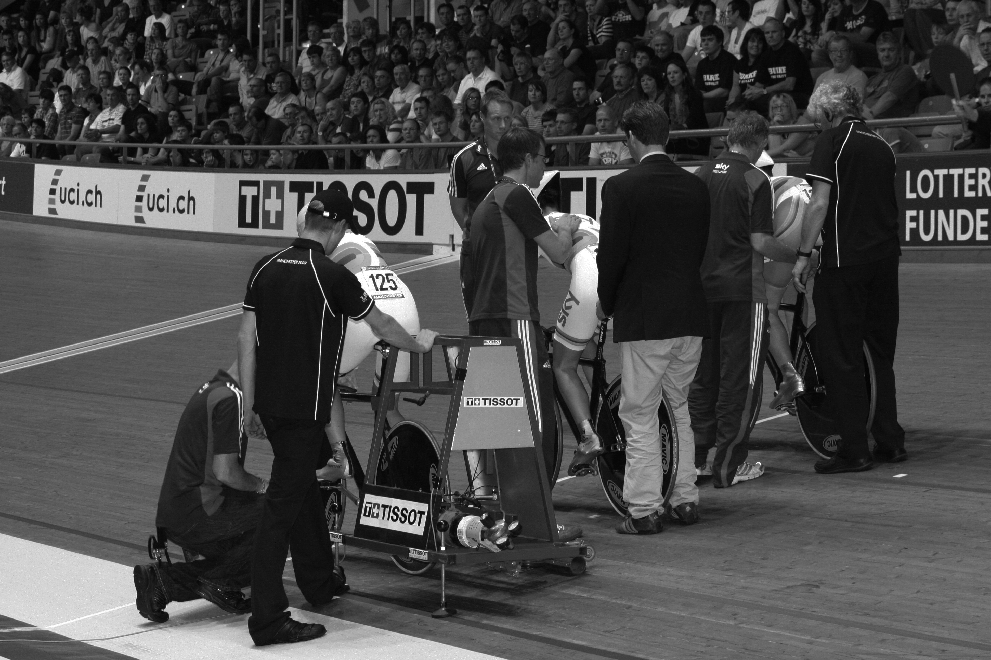 Velodrome interior, observed from the stands